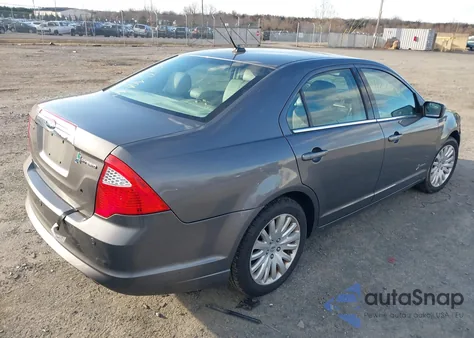 2011 Ford Fusion Hybrid из США, поврежденный, VIN 3FADP0L35BR316361